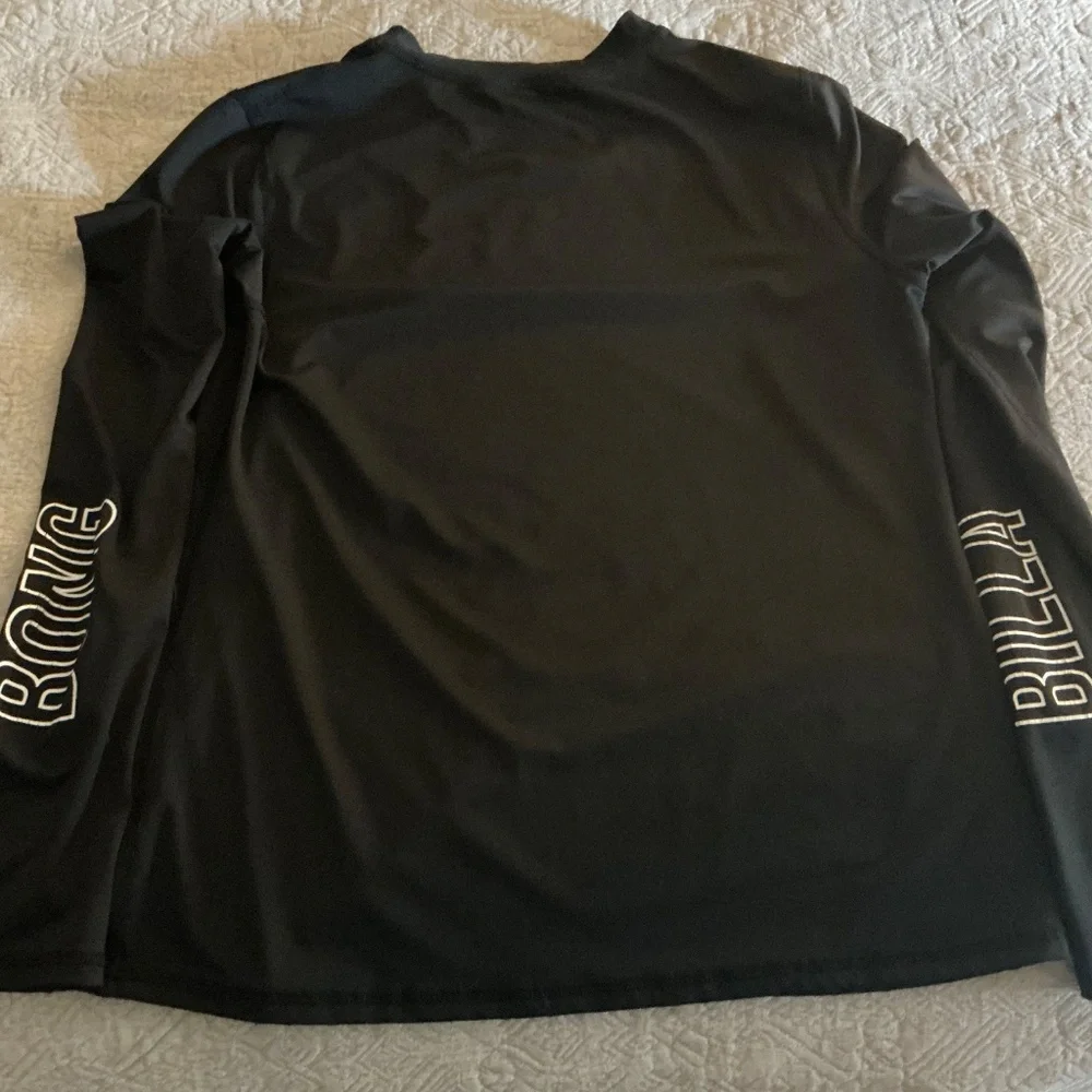 Billabong Rash Guard - Picture 3 of 5